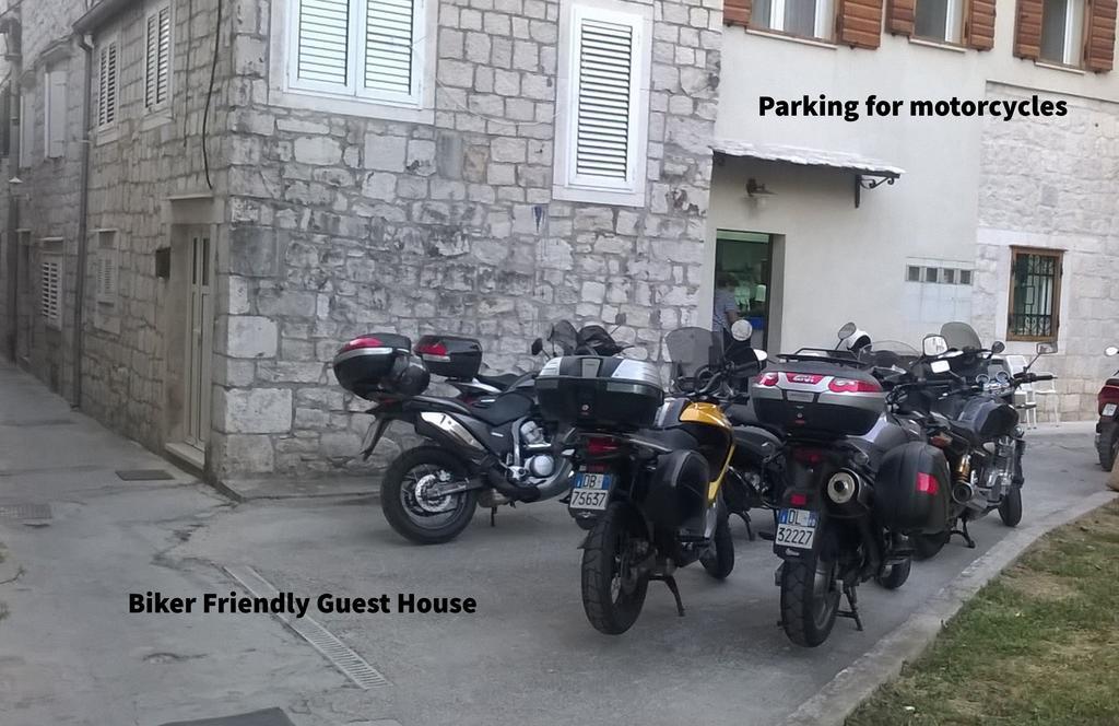 Carol Rooms Trogir Dış mekan fotoğraf